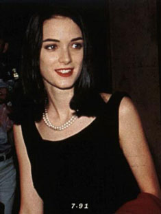 WINONA RYDER PHOTO